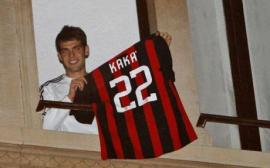 Kaka Stay at Milan