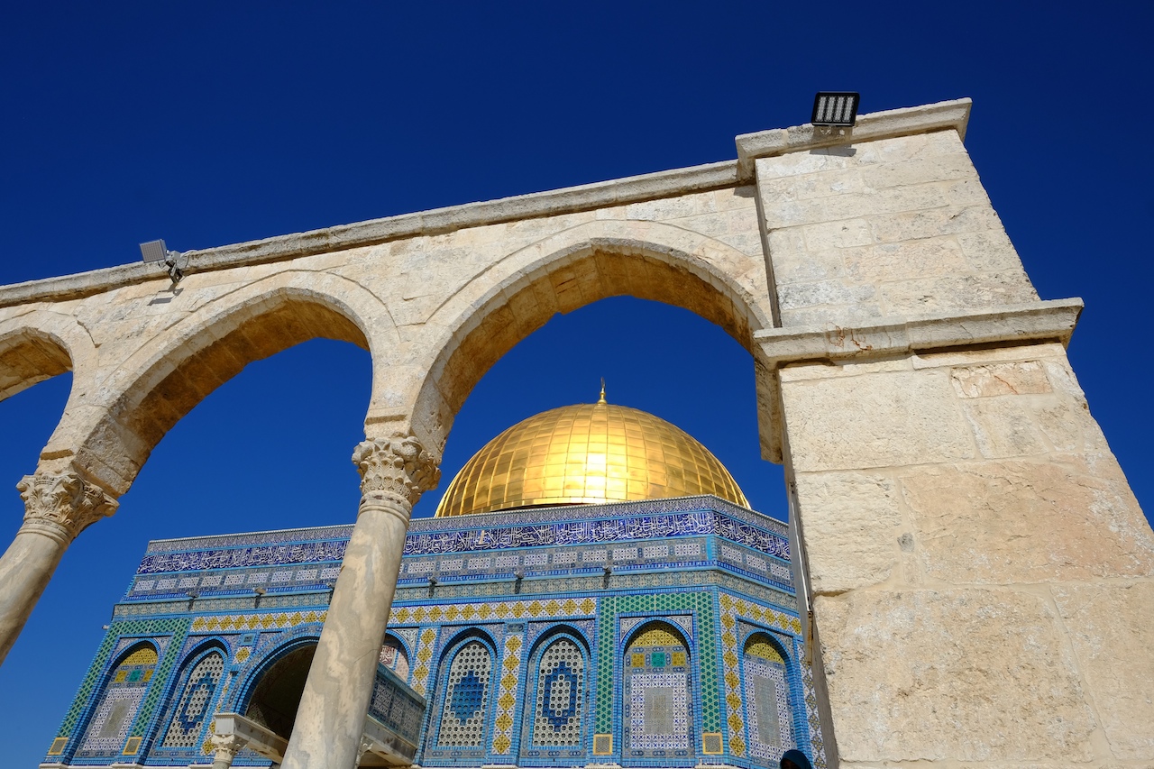 AQSA 12