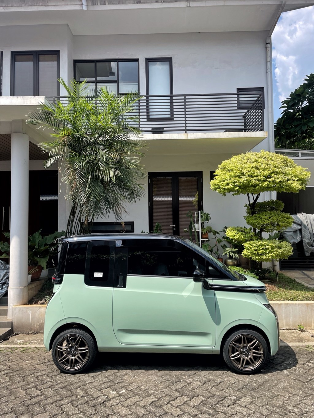 Bertransportasi Masa Depan dengan Wuling&nbsp;Airev